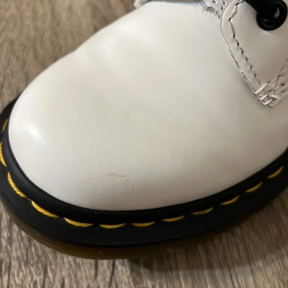 Dr. Martens Women’s 1460 Smooth Leather Combat Boots - Picture 8 of 13